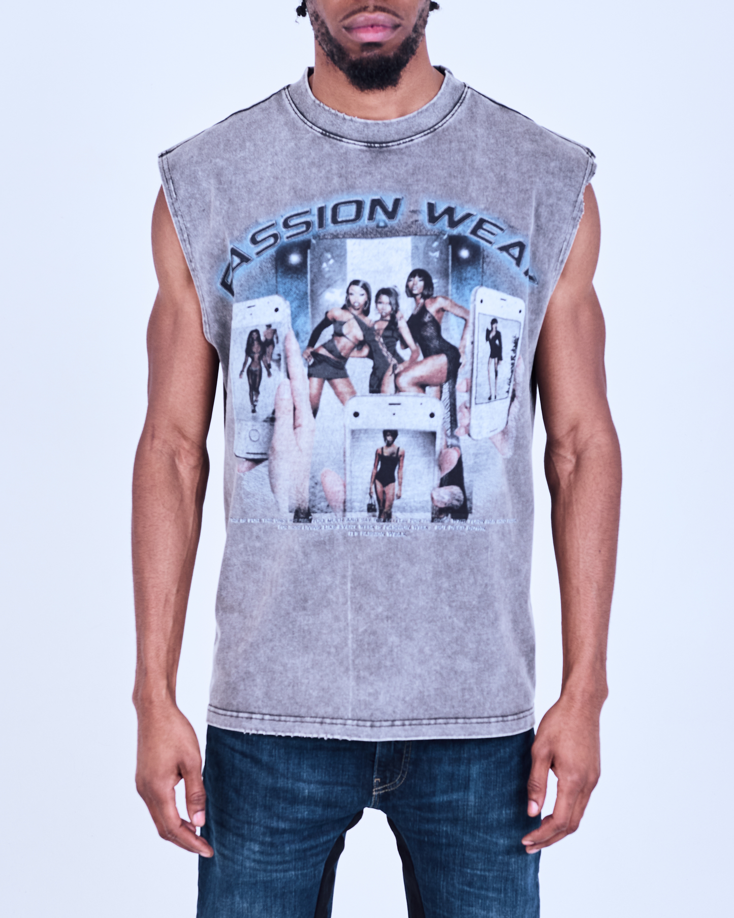 "Fassion Weak" Sleeveless T-Shirt